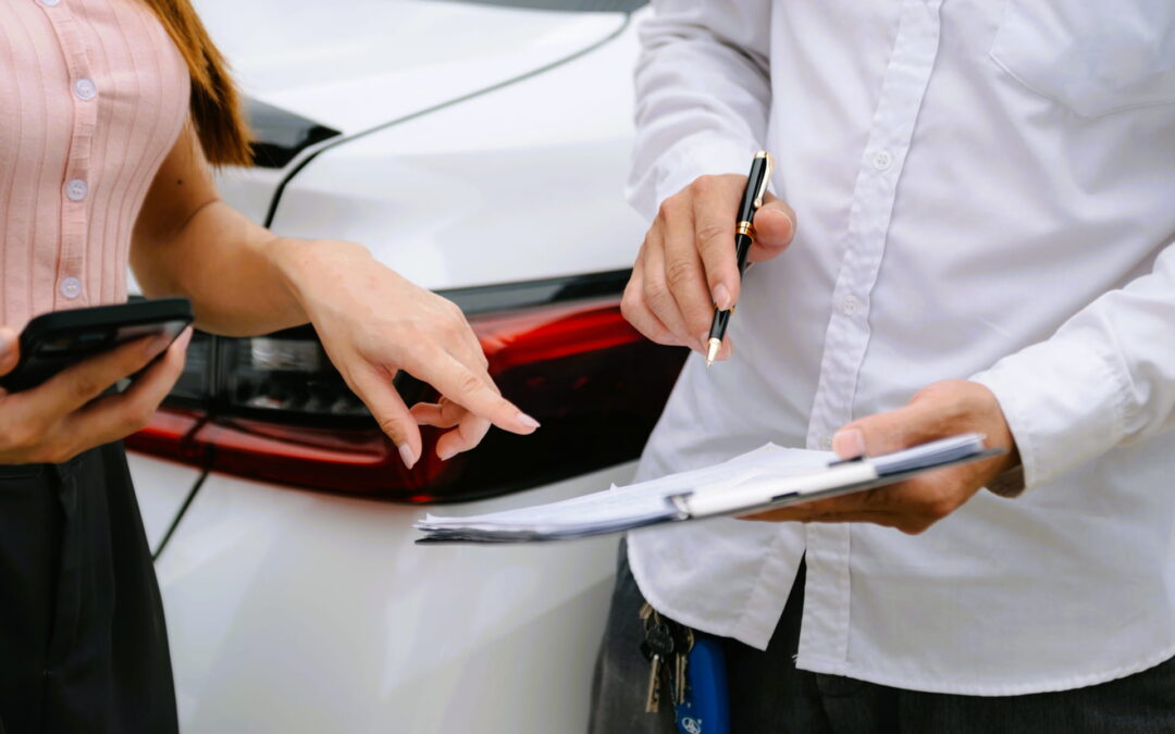 meeting-with-car-salesman-before-buying-car